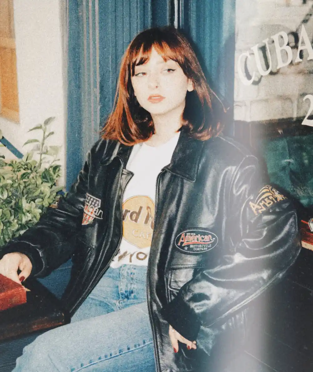 Vintage Curator Start Page Background